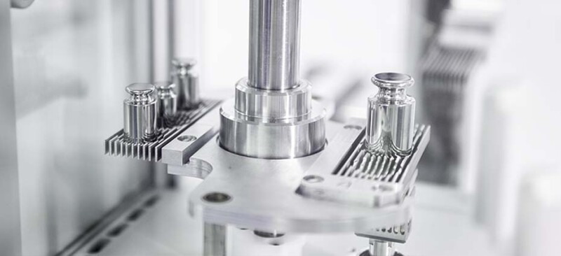 RMC 100.1 and RMC 1000.1 – New Models of RADWAG Robotic Mass Comparator