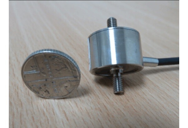 500N DCE Tension & Compression Load Cell by LCM Systems
